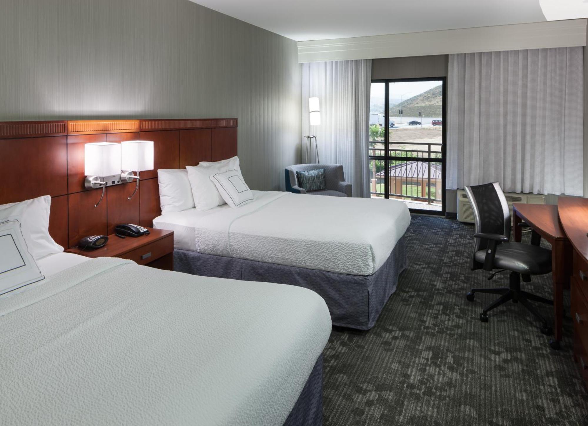 מלון Courtyard By Marriott Santa Clarita ולנסיה מראה חיצוני תמונה