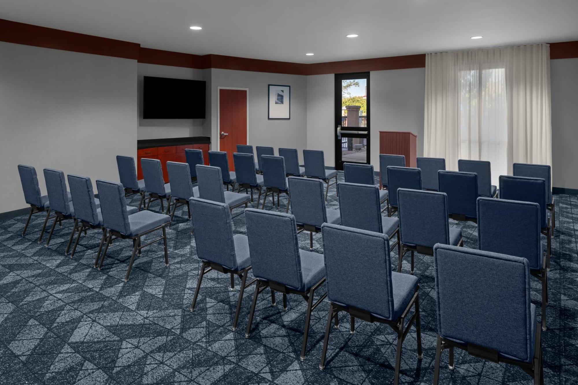 מלון Courtyard By Marriott Santa Clarita ולנסיה מראה חיצוני תמונה