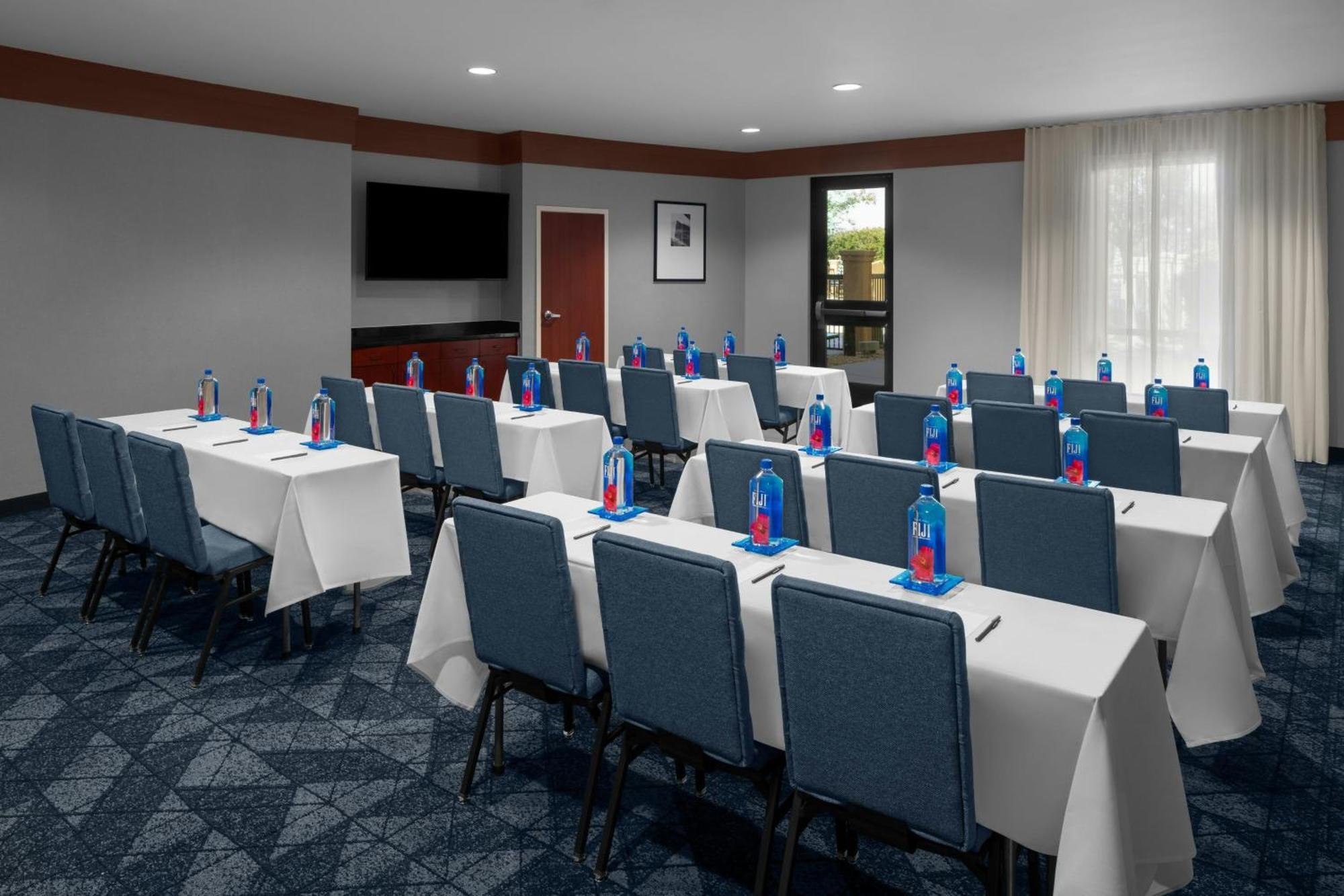 מלון Courtyard By Marriott Santa Clarita ולנסיה מראה חיצוני תמונה