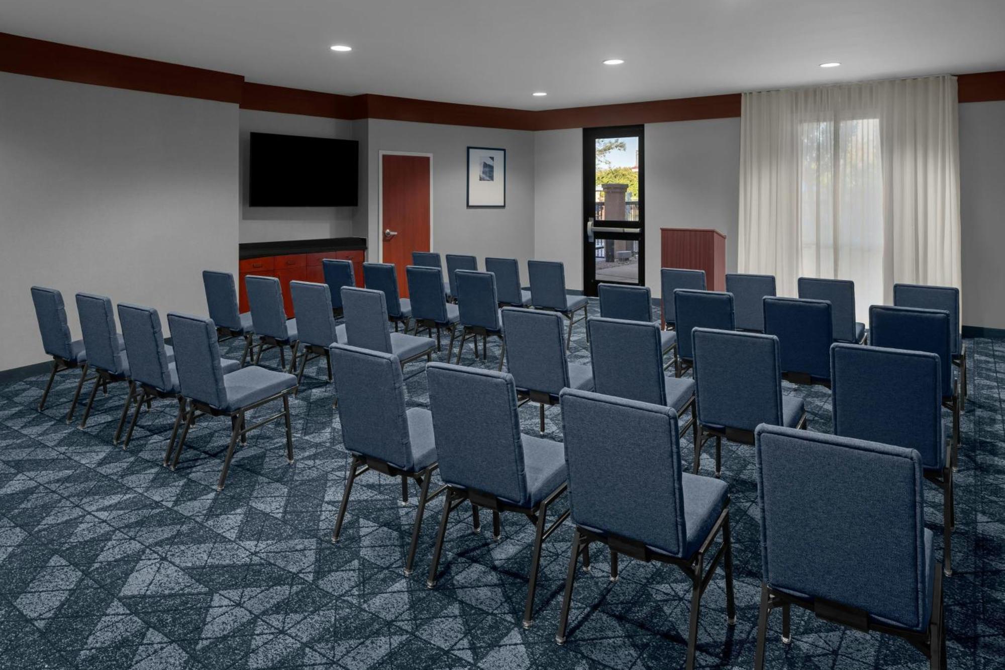 מלון Courtyard By Marriott Santa Clarita ולנסיה מראה חיצוני תמונה