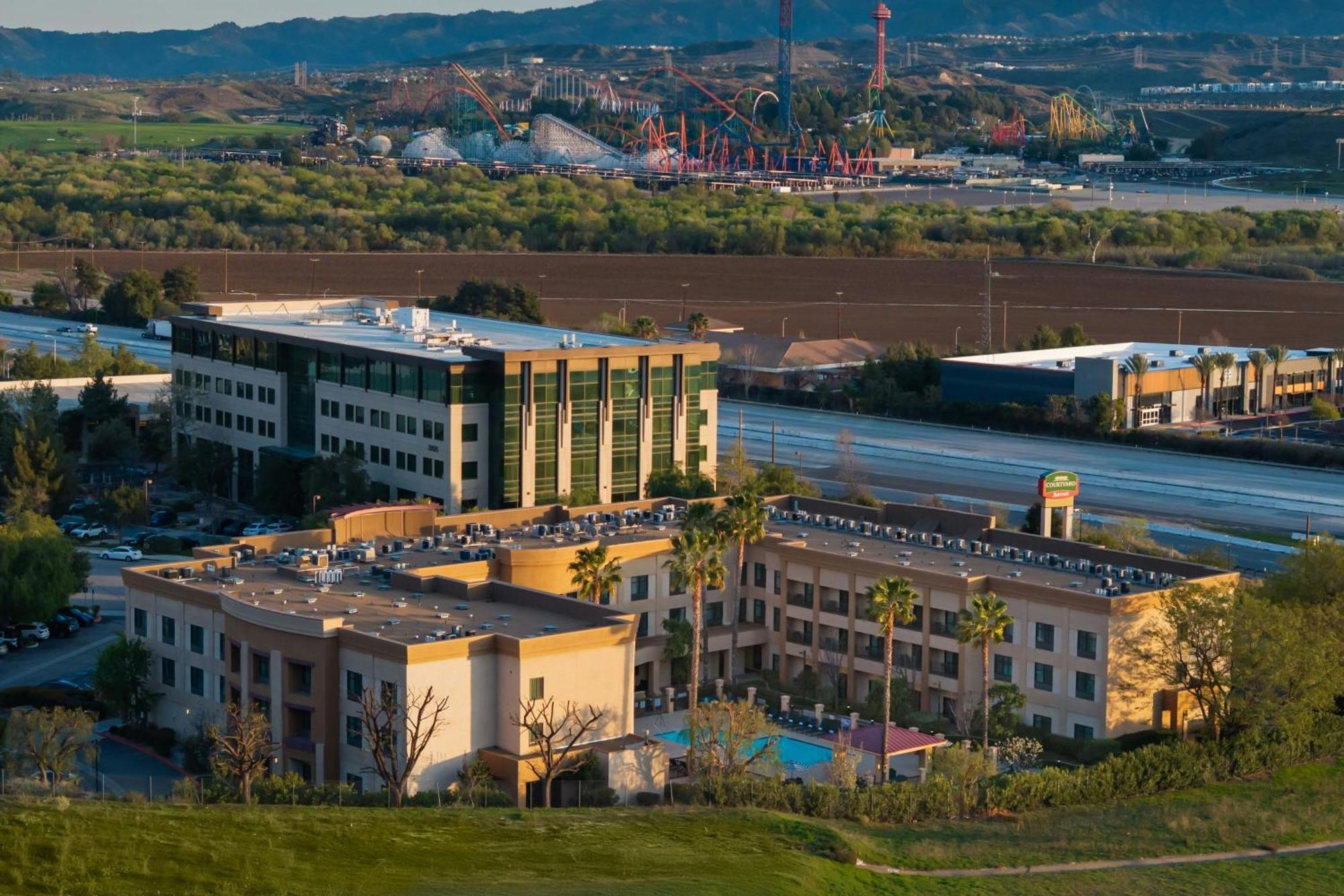 מלון Courtyard By Marriott Santa Clarita ולנסיה מראה חיצוני תמונה
